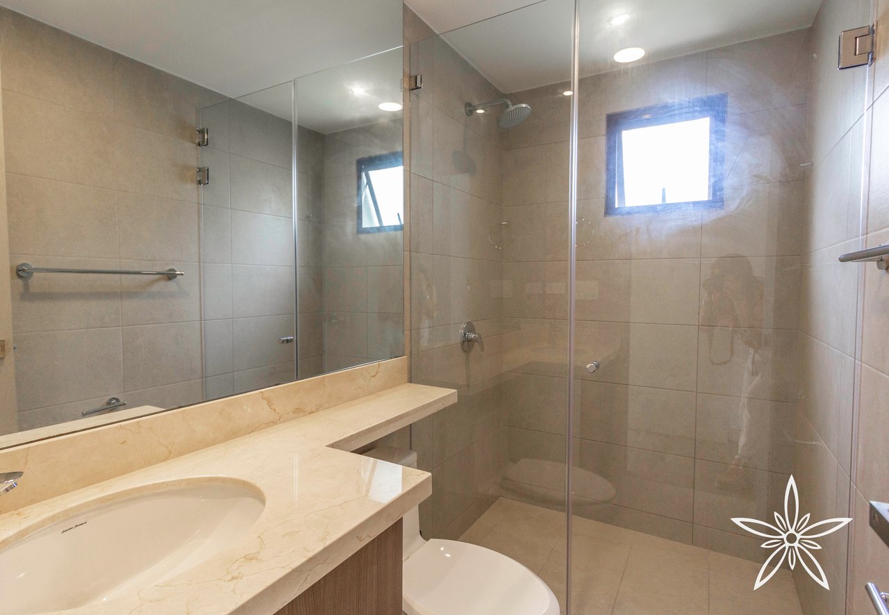 19418 - Two bedroom apartment for rent with terrace and pool in Santa Ana