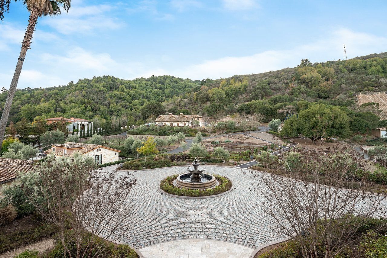 22100 Mount Eden Road