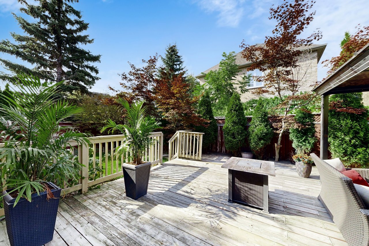 177 Bentoak Crescent