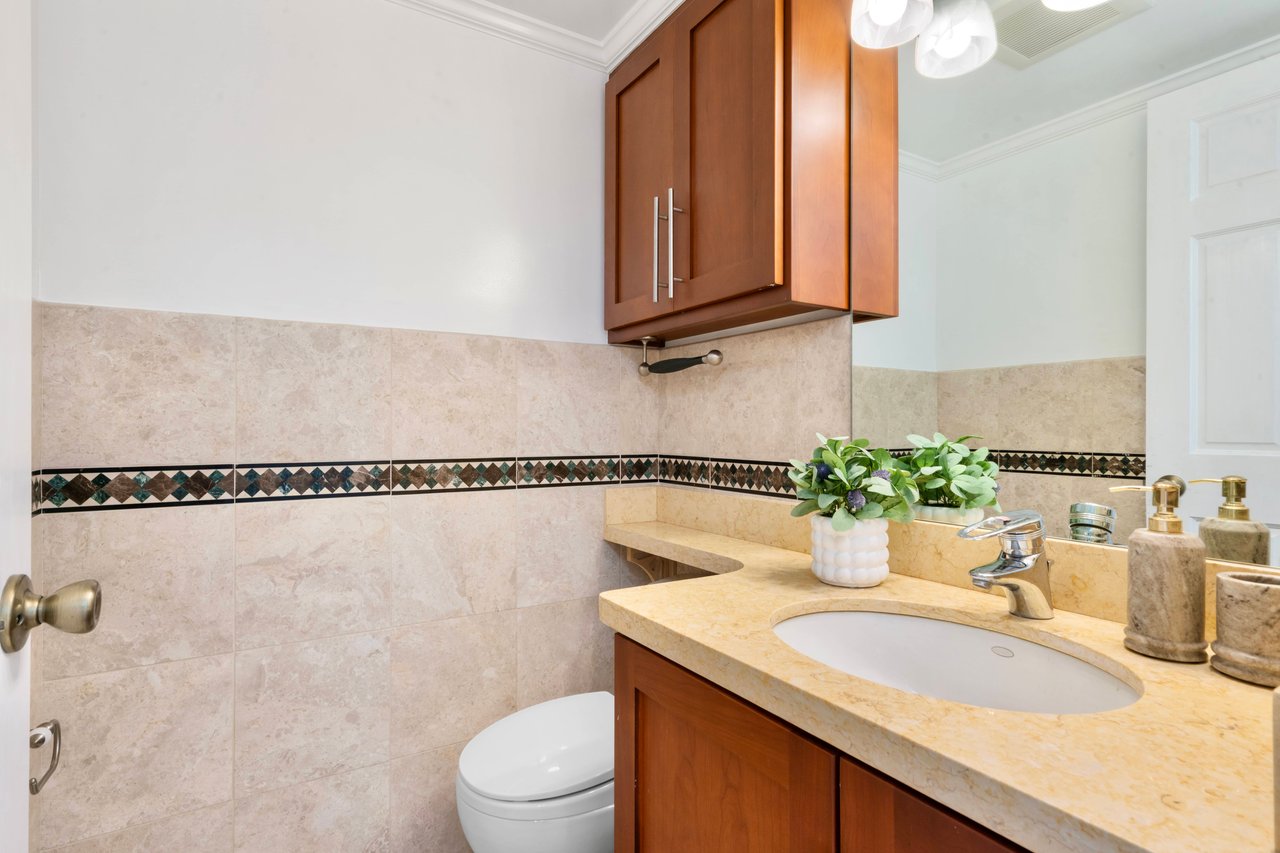 135 Karen Ct