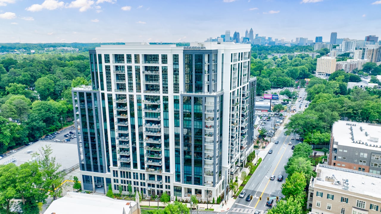 2425 Peachtree Road Unit 1806