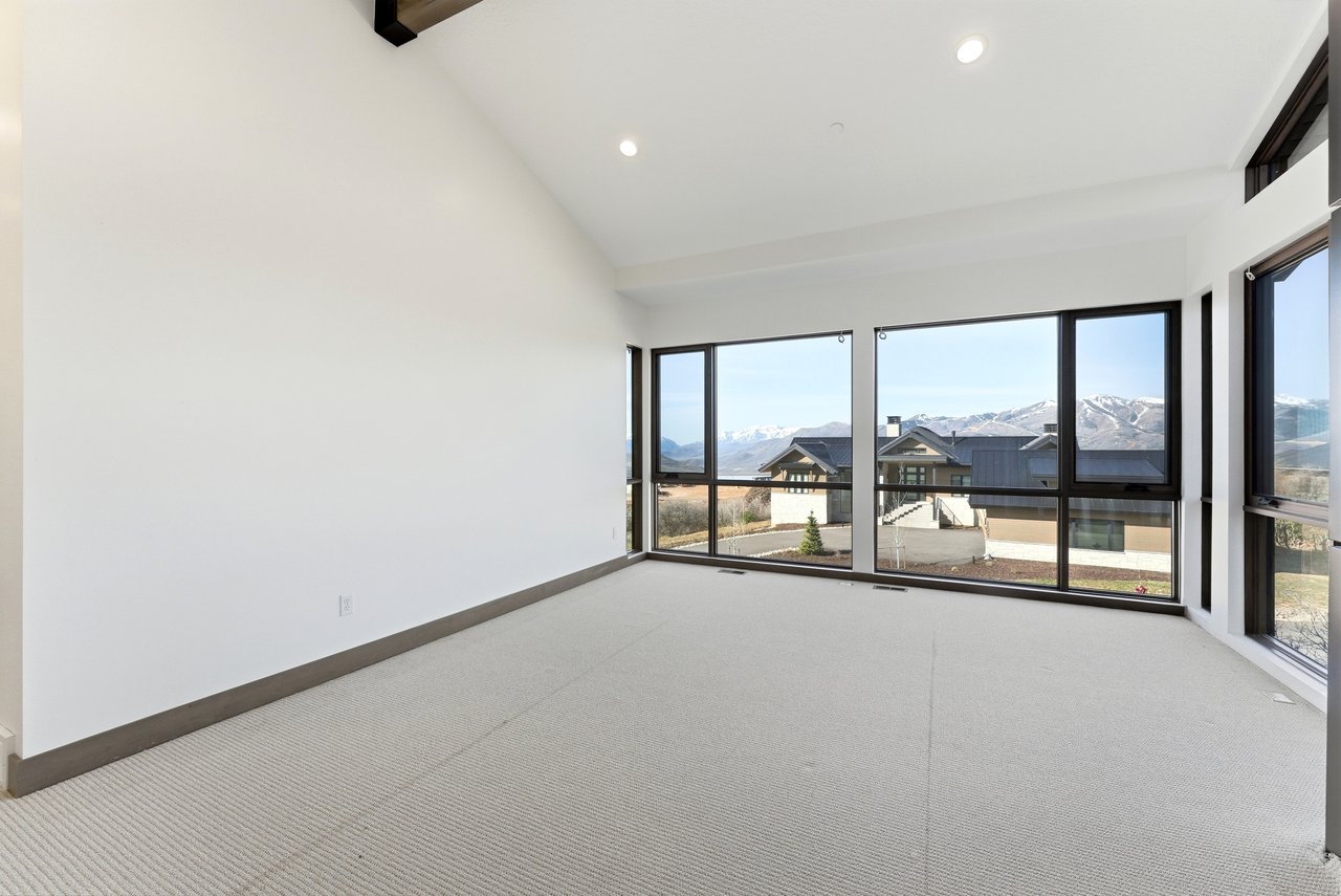 11004 N Wrangler Circle