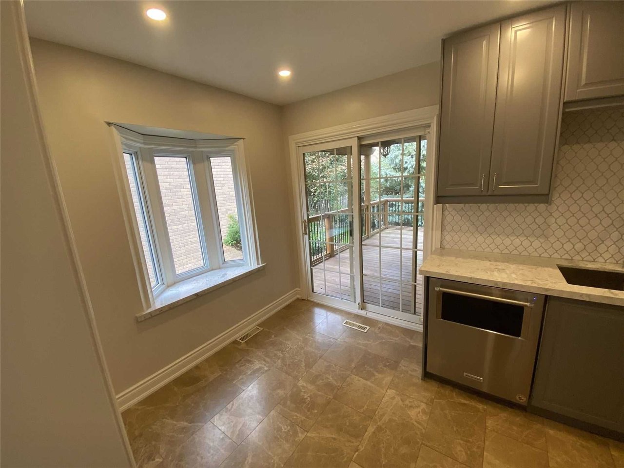201 Sewell Drive 