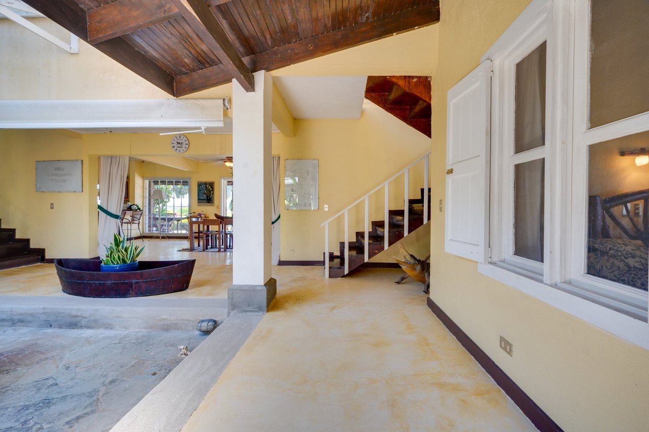 243 Hectares - Large Acreage - Costa Rica Investment Land. 