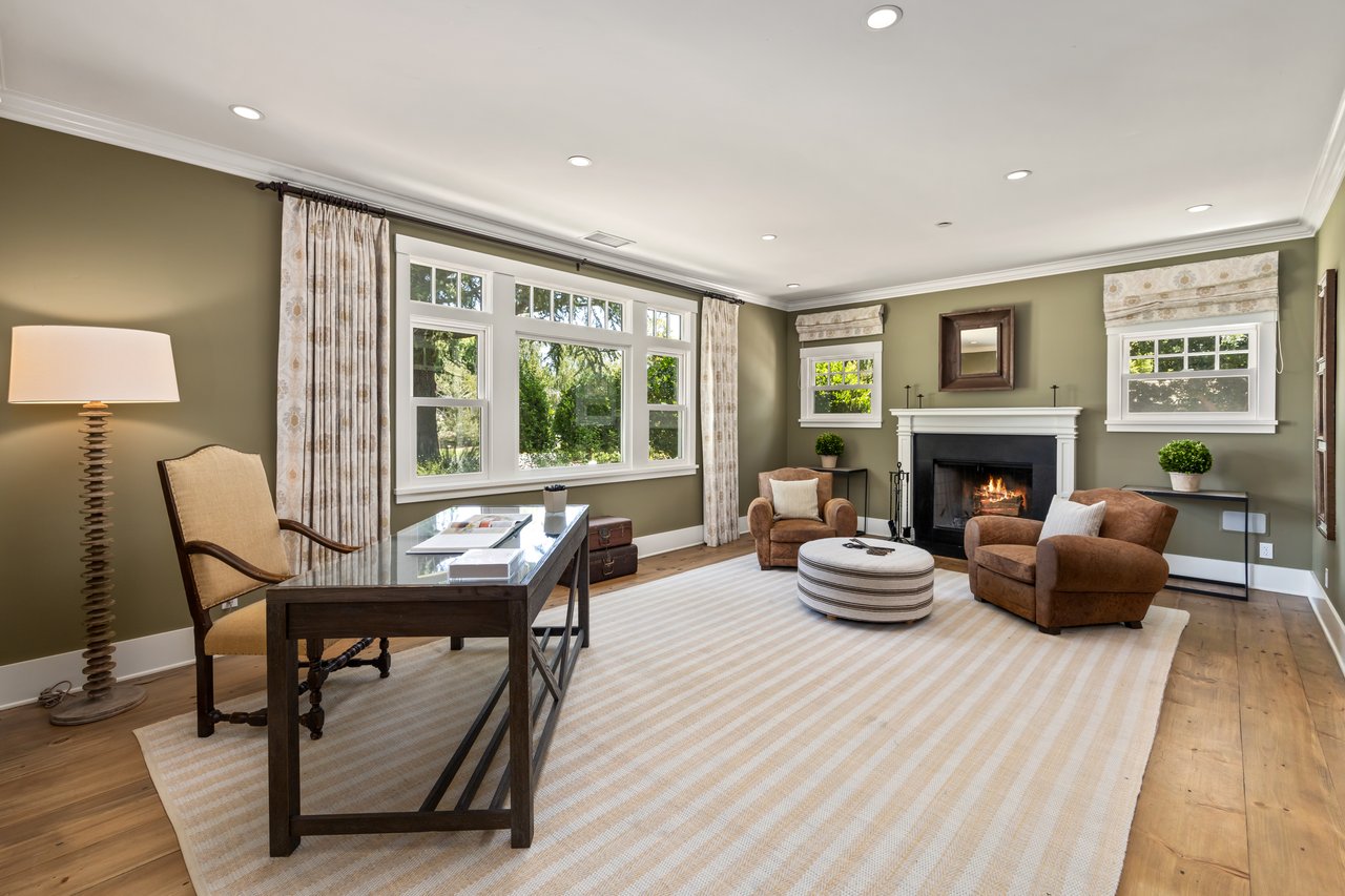 1283 Highland