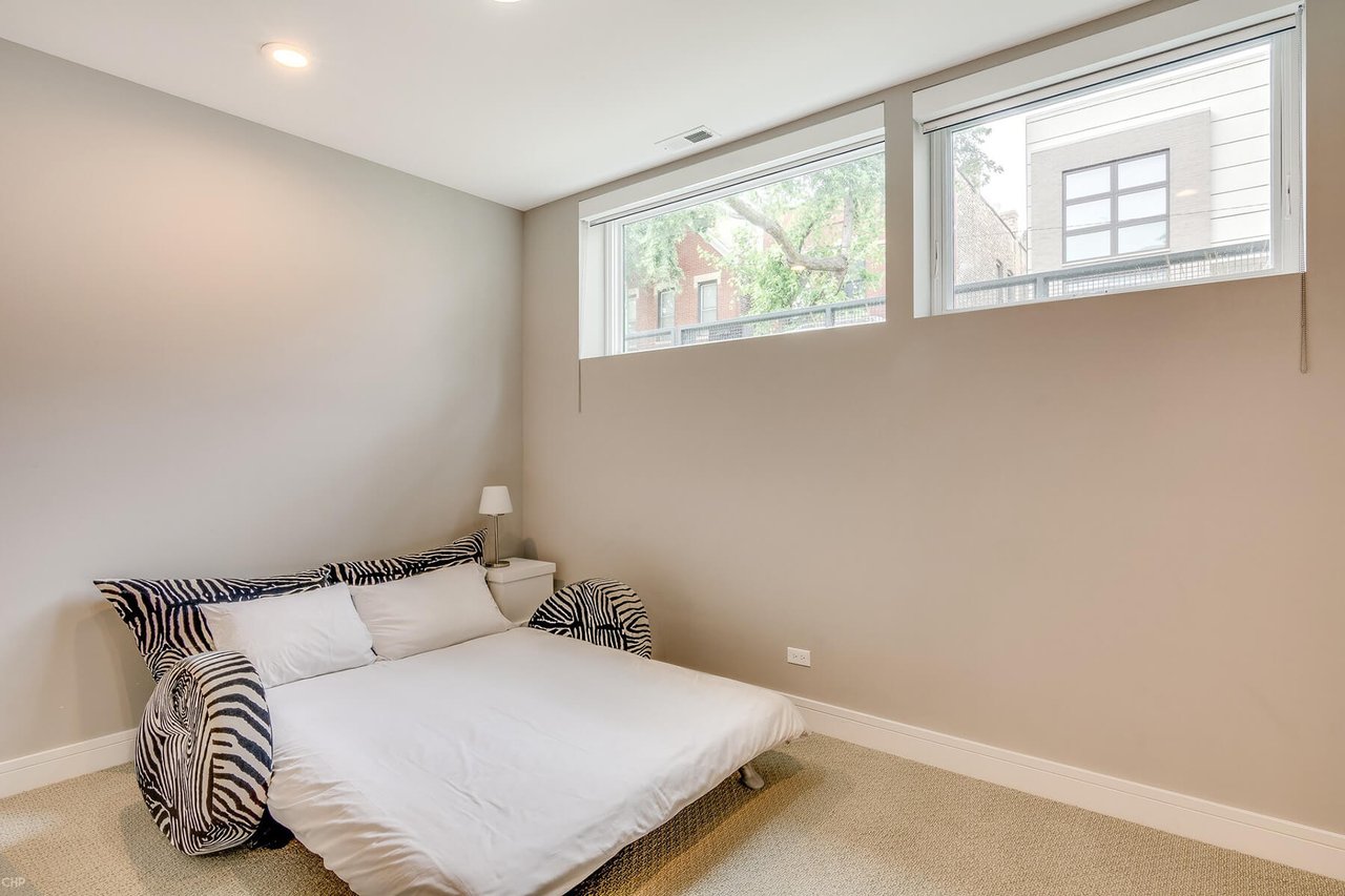 2107 West Race Ave | $1,050,000