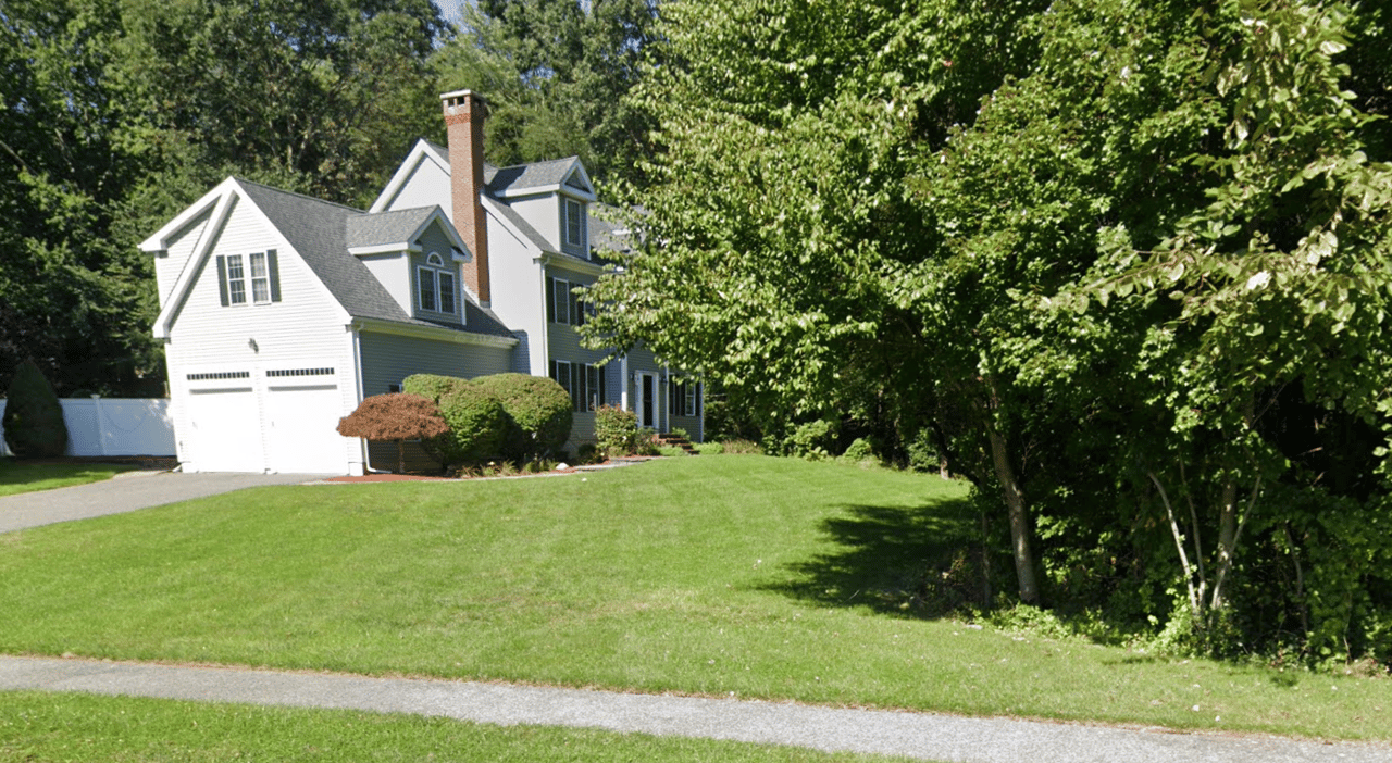 30 Broken Tree Road | Medway