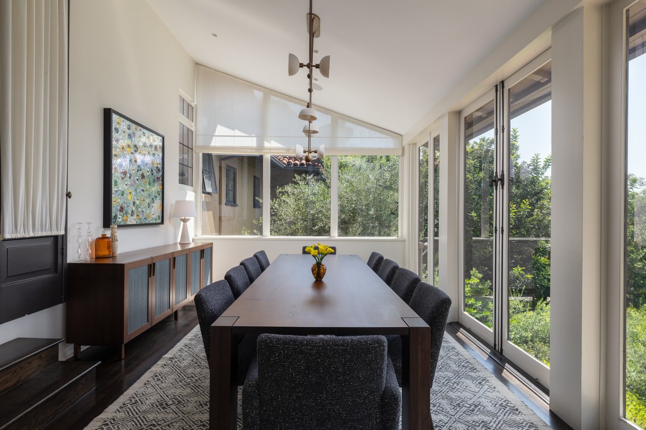6964 Los Tilos Rd, Hollywood Hills