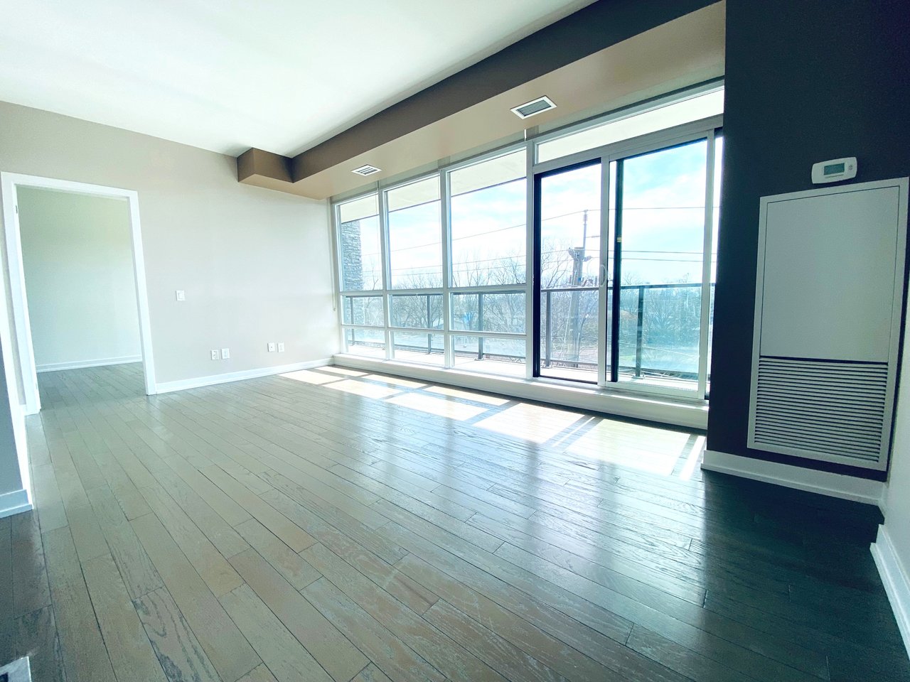 8 Fieldway Rd Unit: 401