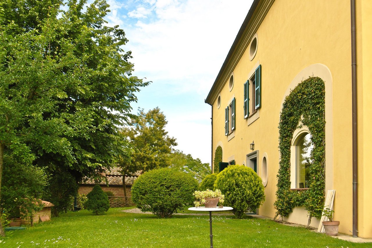 Elegant Villa with Panoramic View