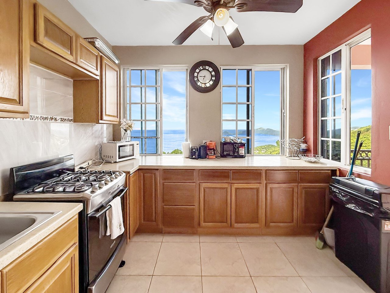 1091 Trunk Bay 3 Bedroom Home