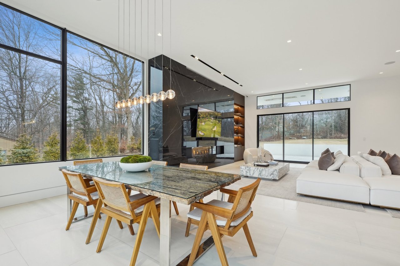 62 Geiger Ln Warren, NJ 07059
