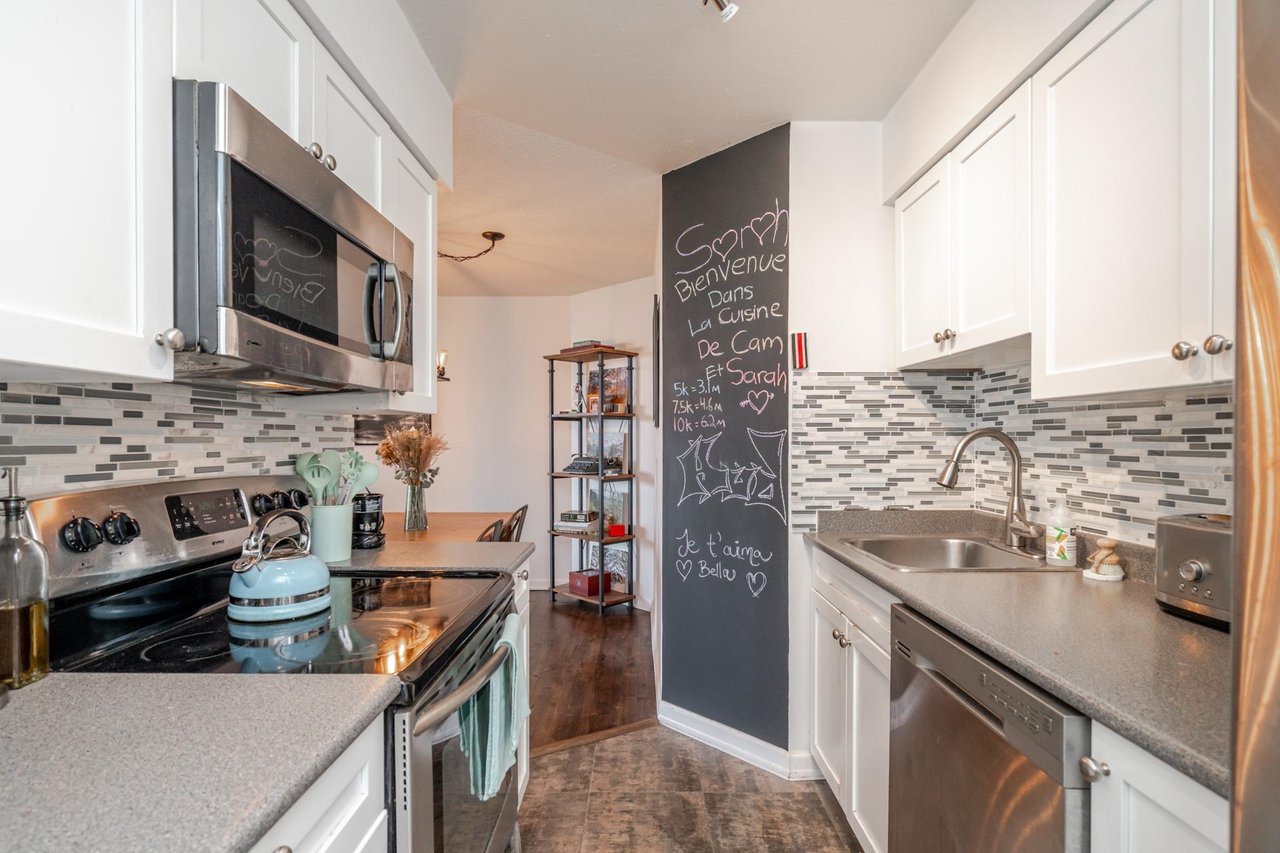 405-3760 Albert Street, Burnaby