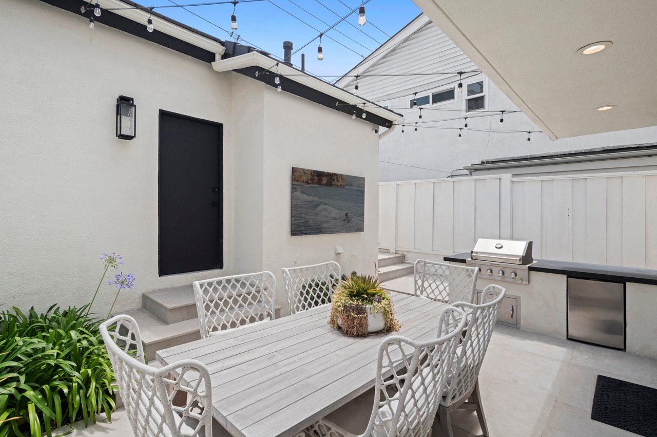 412 Poinsettia Avenue