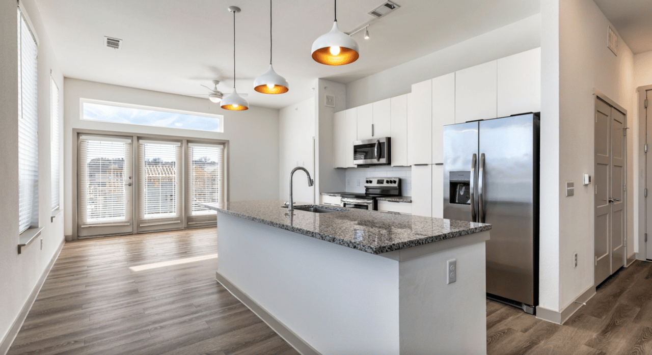 Enjoy 10 Weeks Free & Waived $200 Admin Fees!