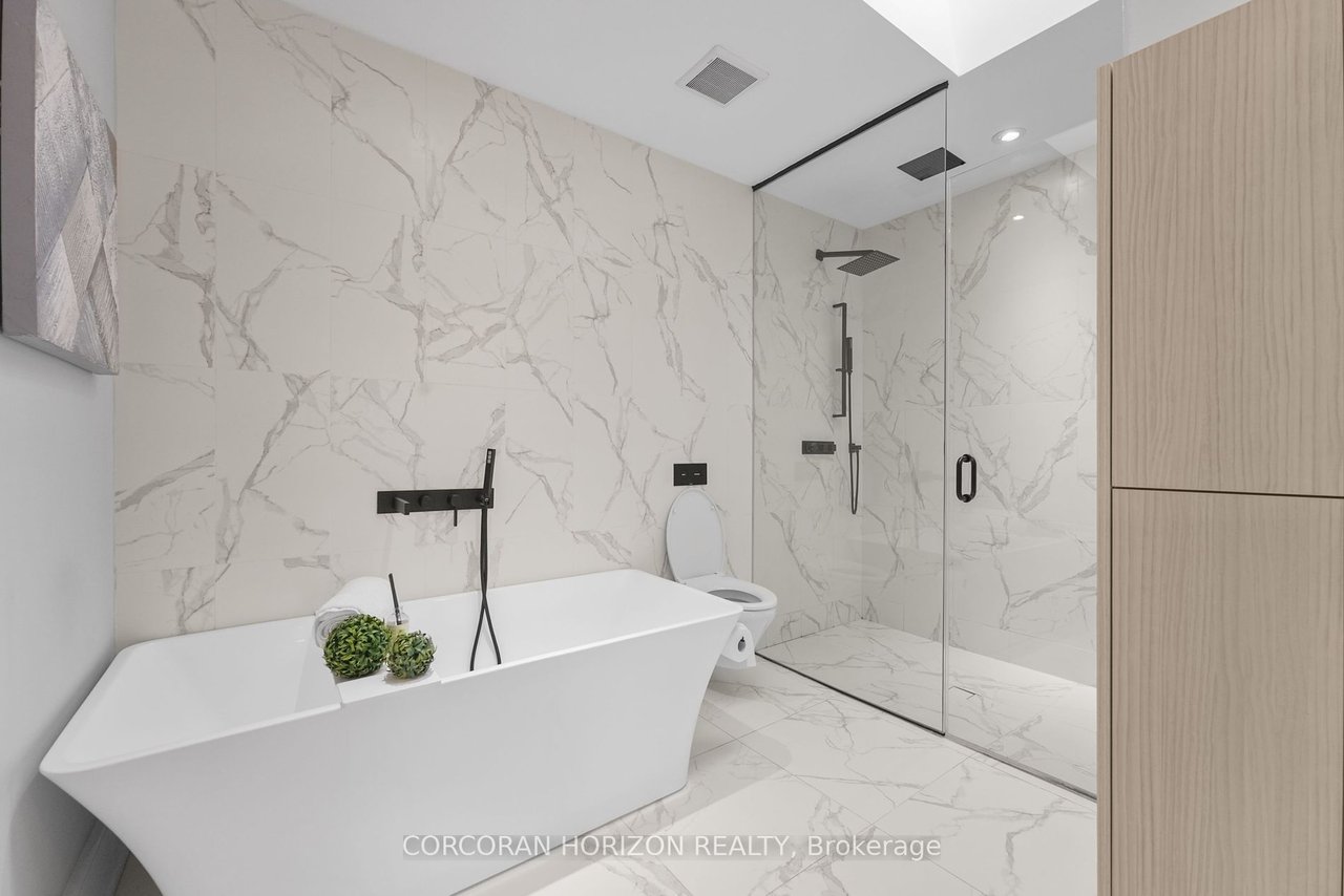 MIMICO LUXURY HOME