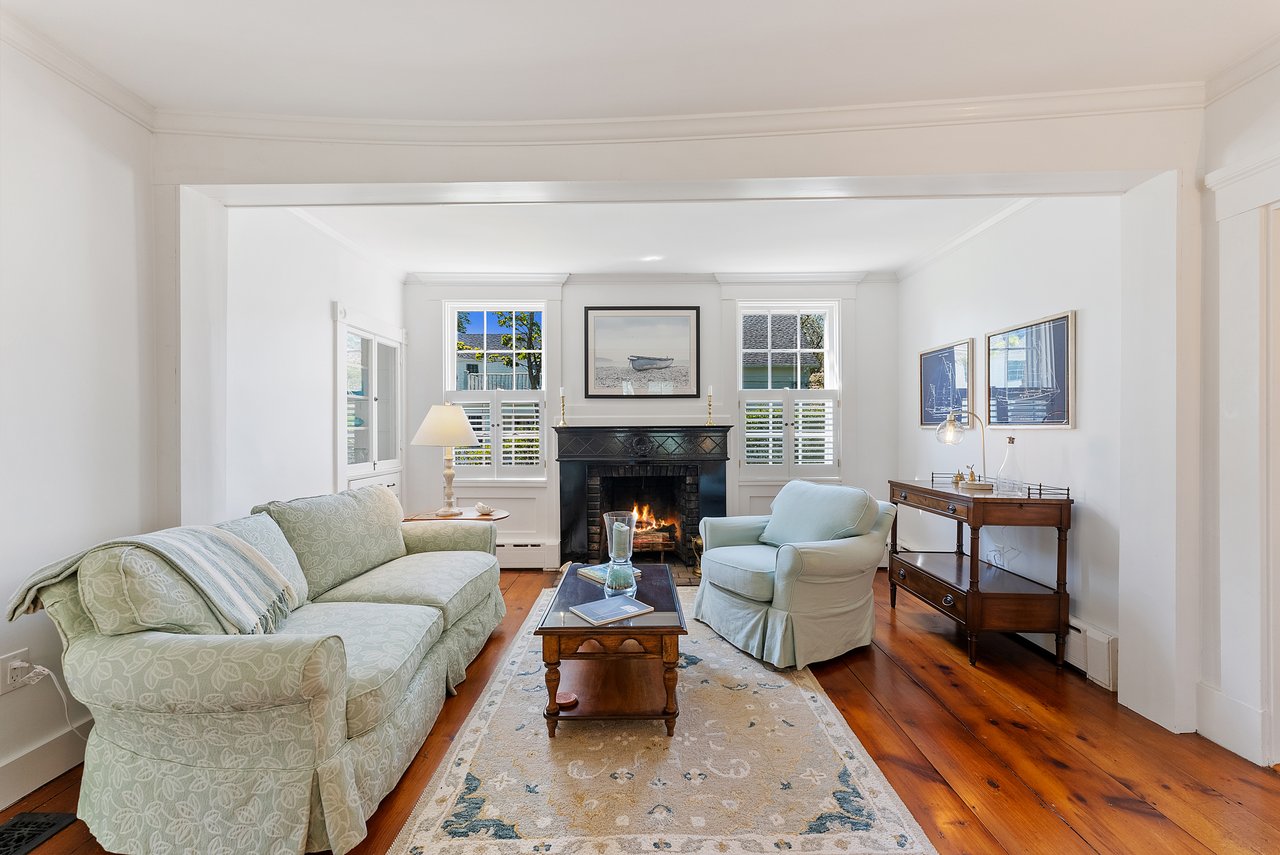 54 Cooke St