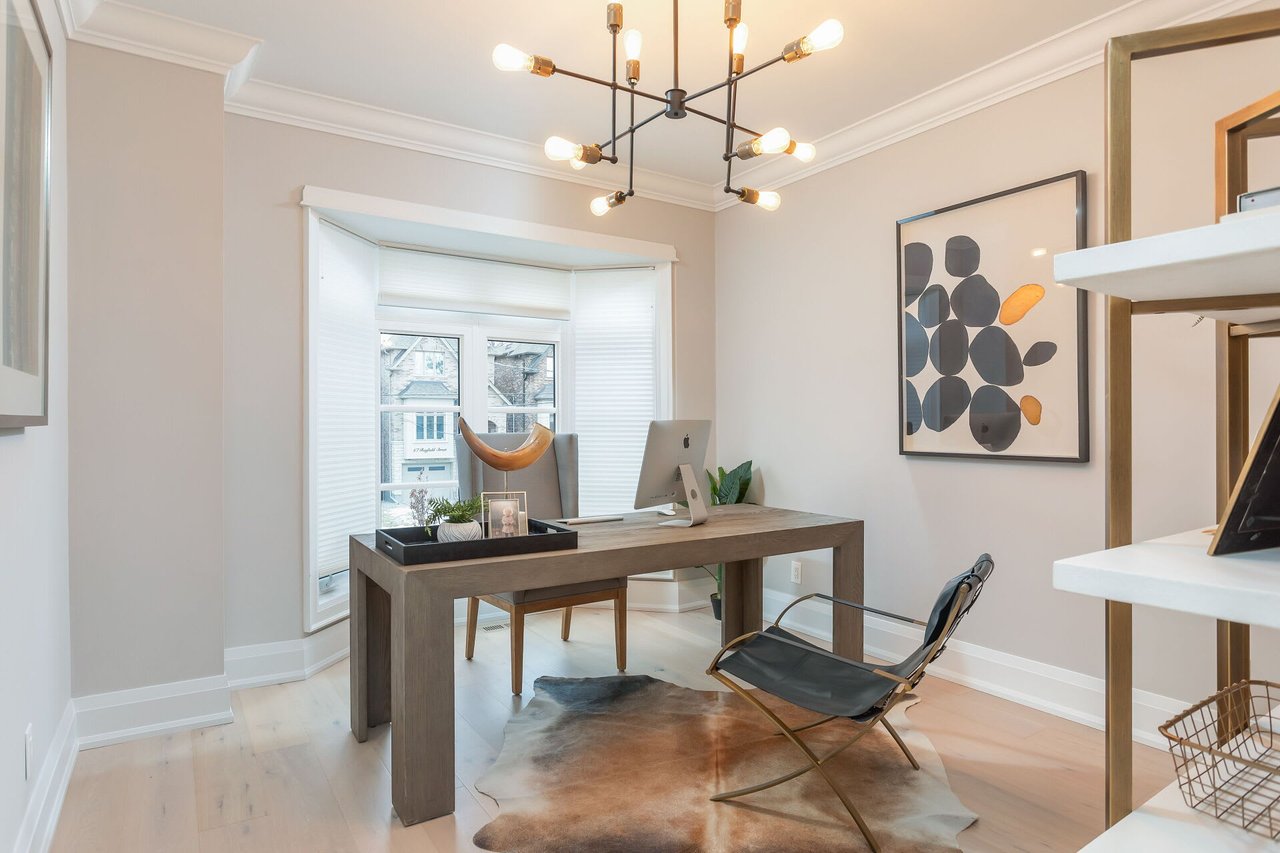 Lawrence Avenue & Blackcreek - Detached