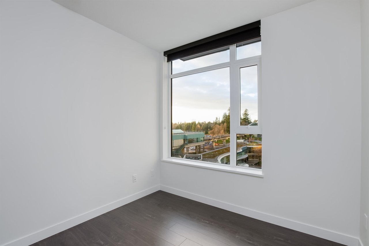 804-9887 Whalley Blvd