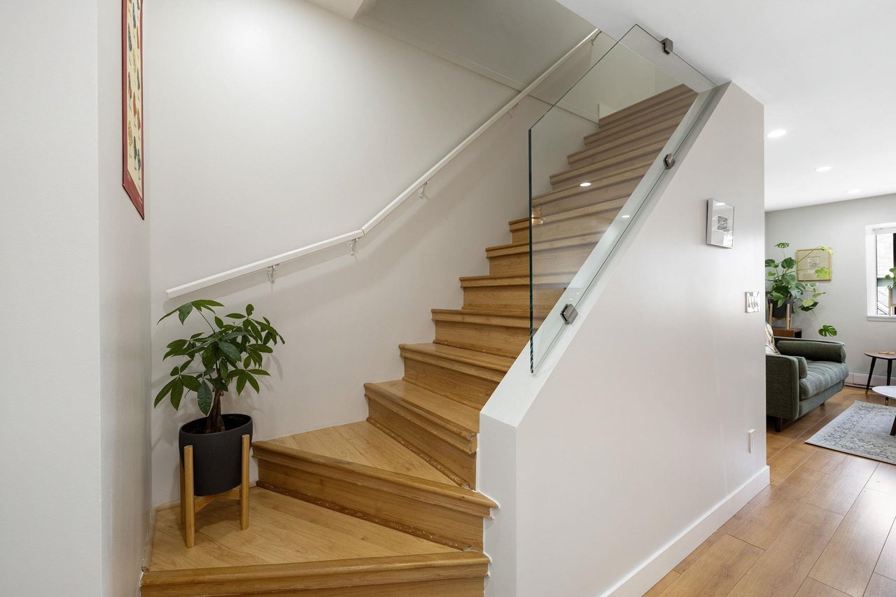 13-1263 W 8th Avenue, Vancouver