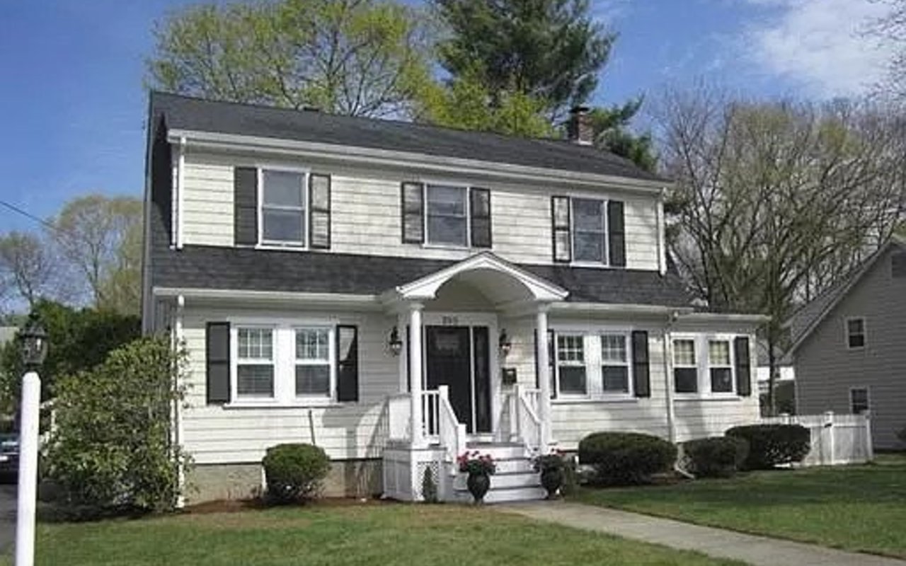 395 Weston Rd