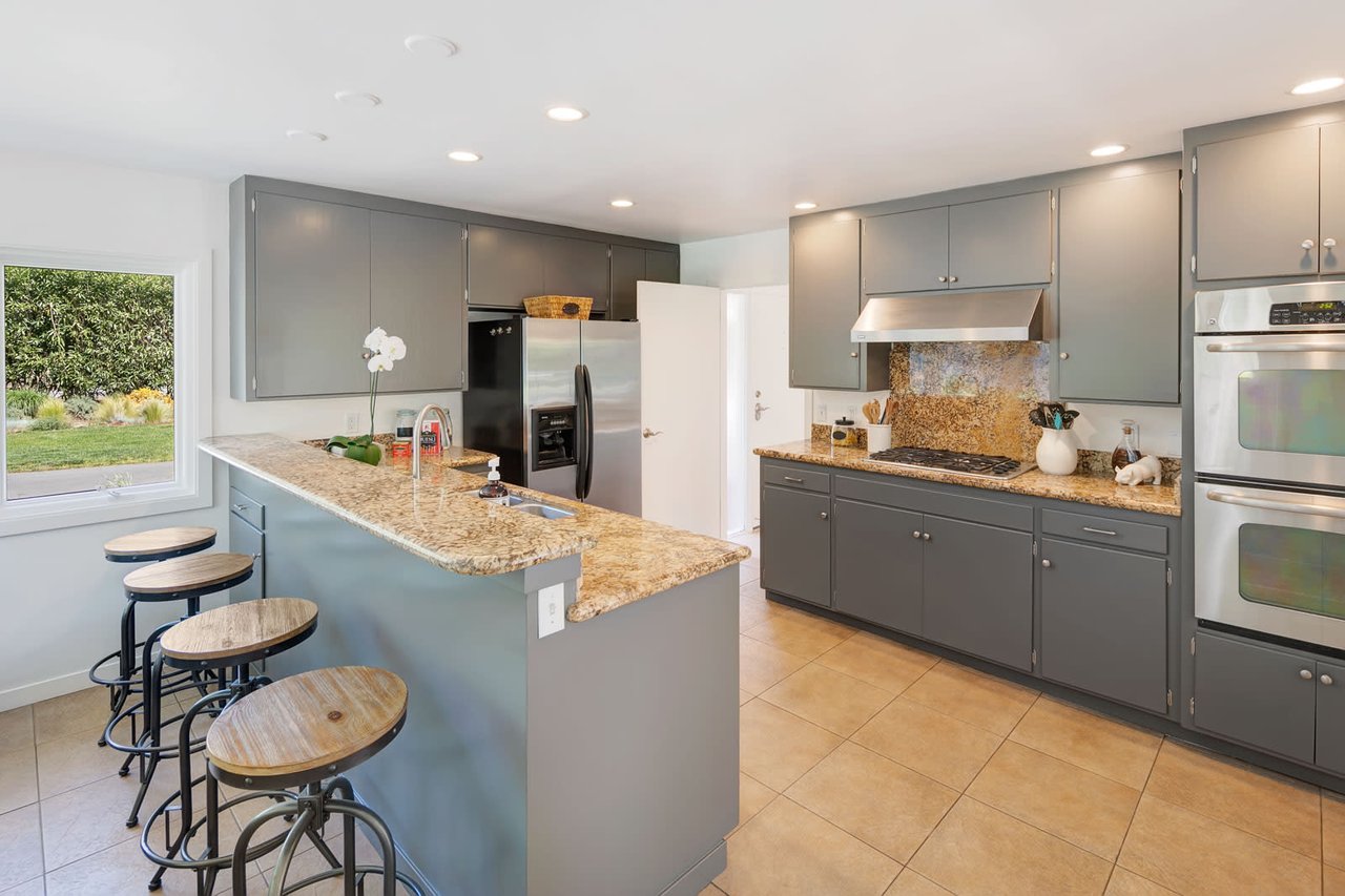 1349 Butterfield Road