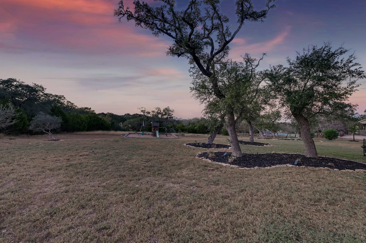 252 Island Oaks Lane