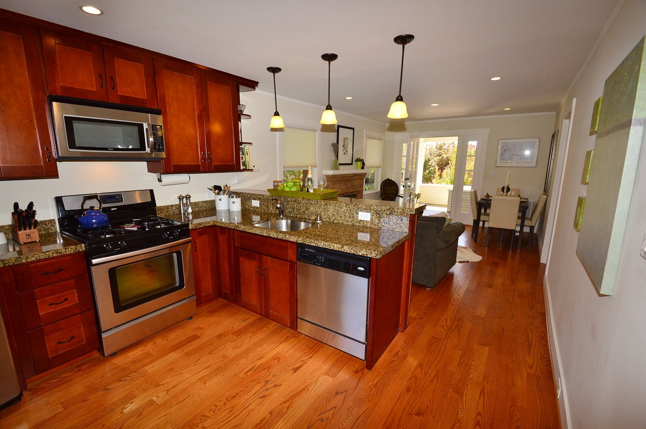 58 Woodland Avenue, San Anselmo