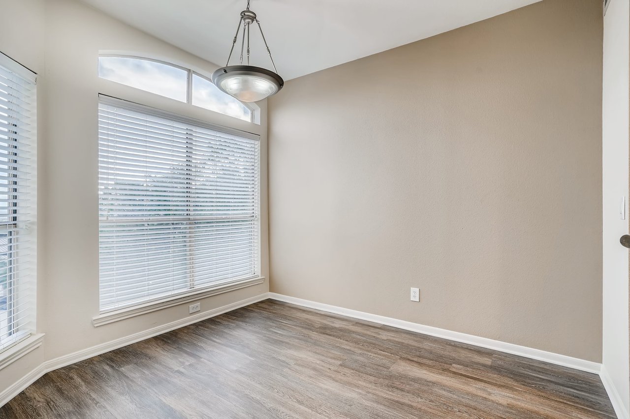 6000 Shepherd Mountain Cove 2107
