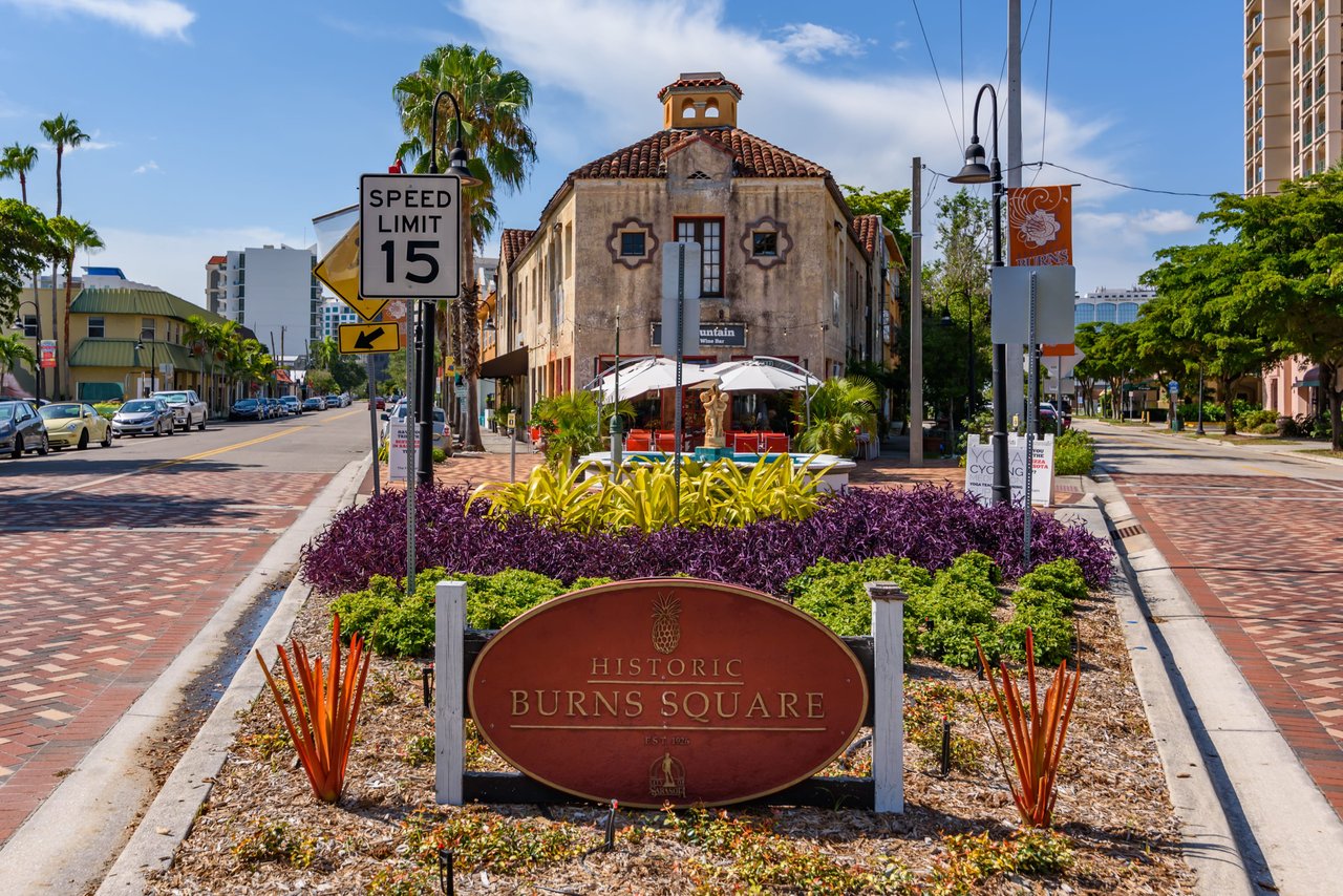 280 Golden Gate Point PH 2