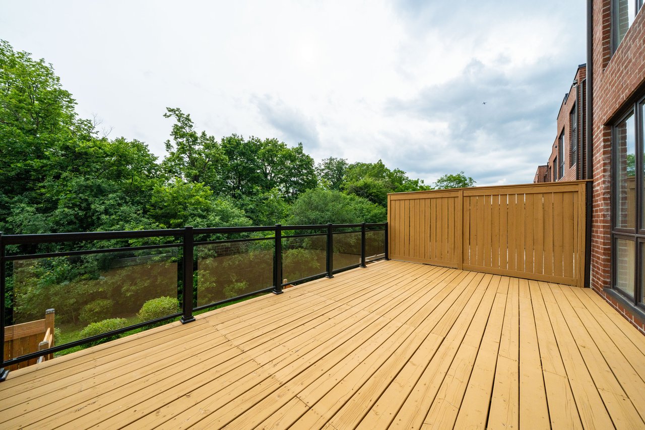 20 Crestridge Drive