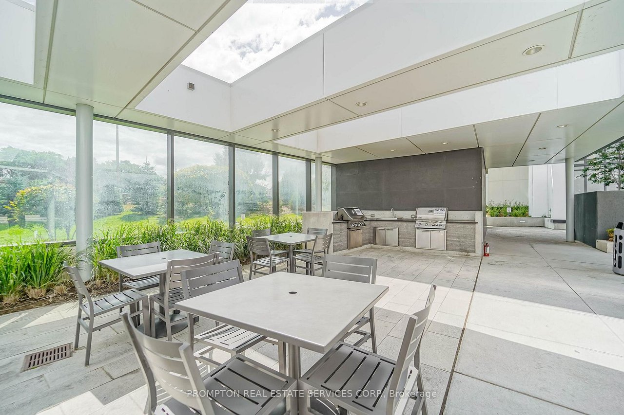 SEASONS CONDOS PENTHOUSE 