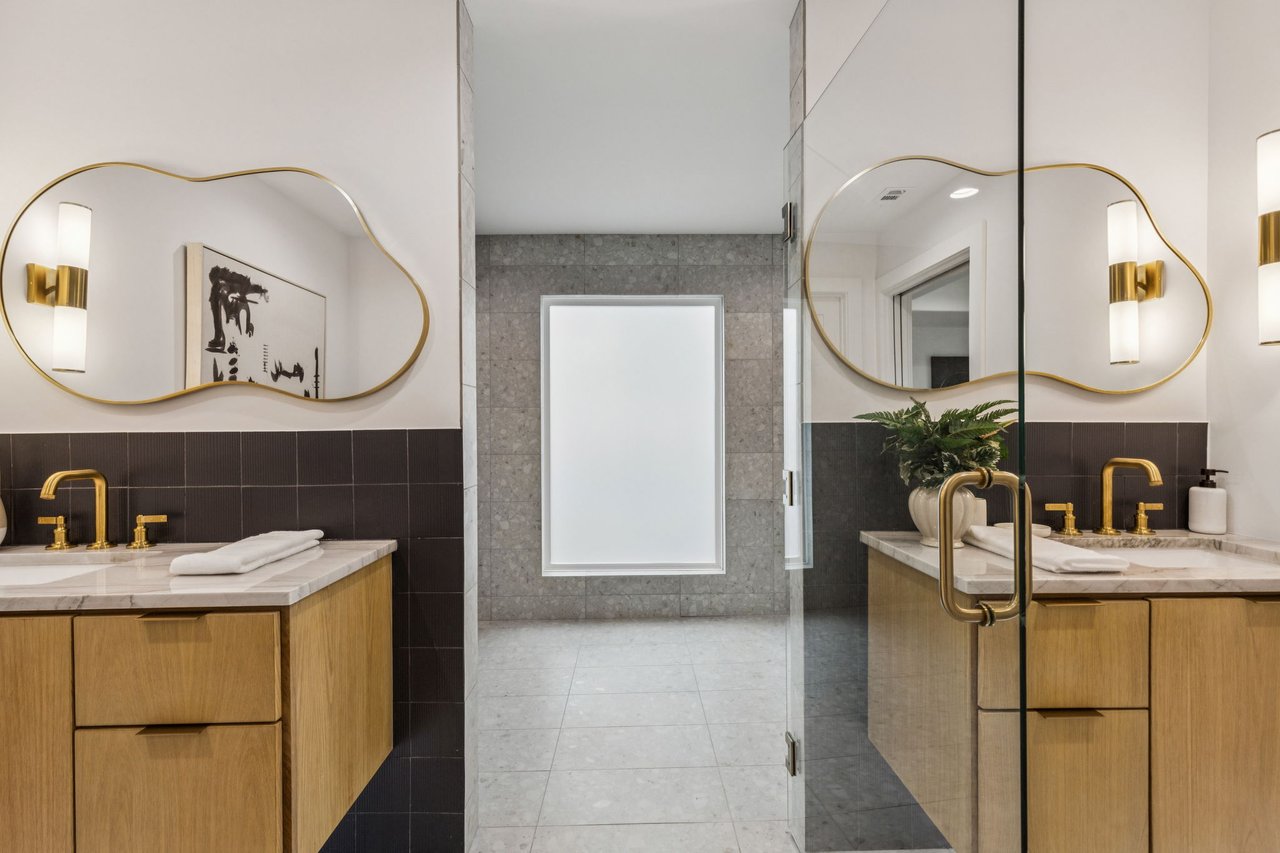 Available now  | 4216 Rickover 