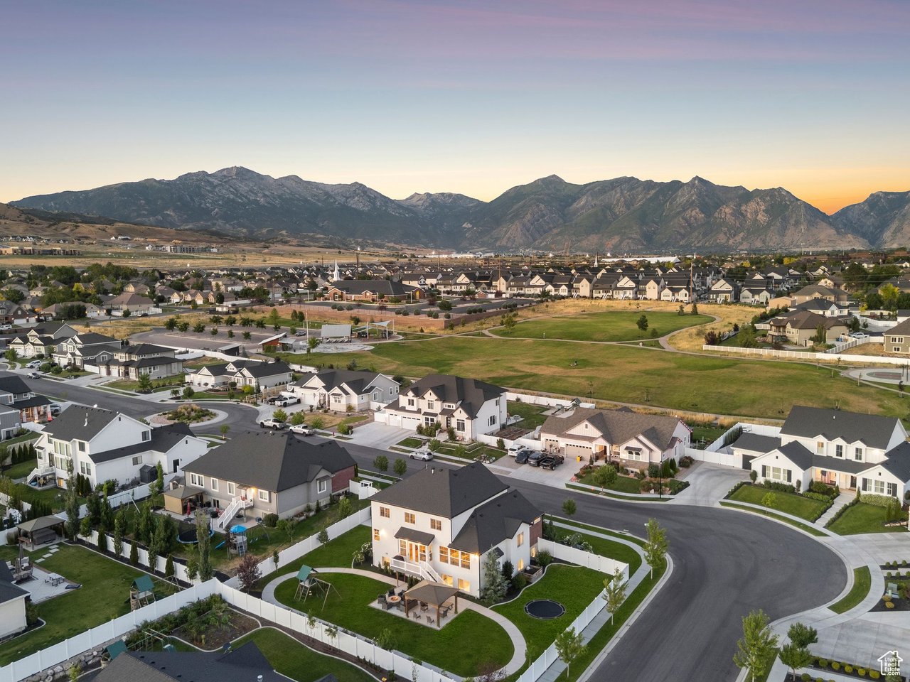 Sold $50,000 Above Appraisal - Listing