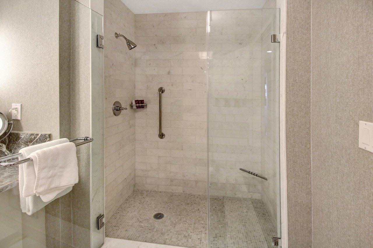 The Ocean Resort Residences (Conrad Fort Lauderdale Beach)