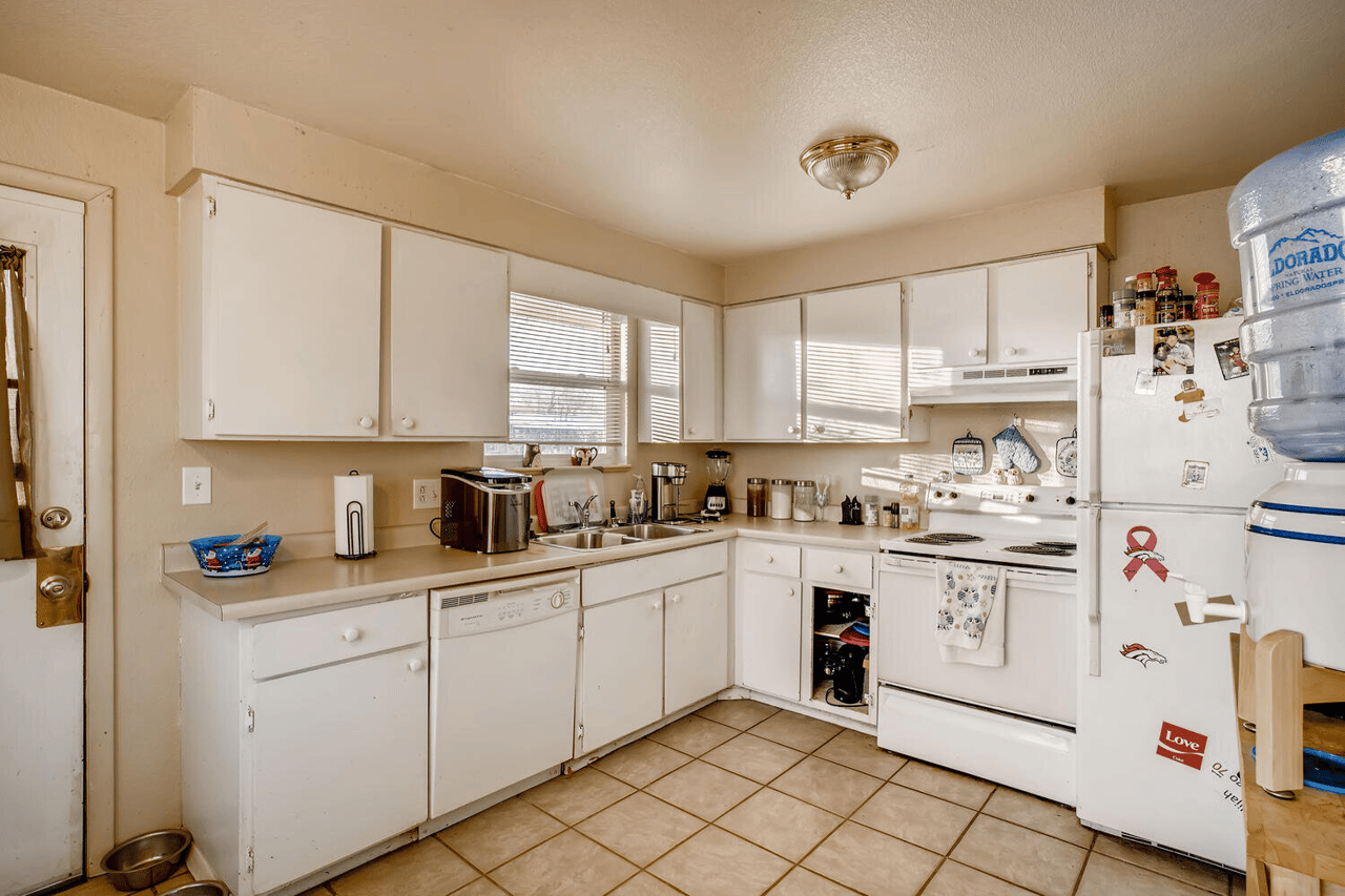 Just Listed: Turnkey Duplex in Great Location