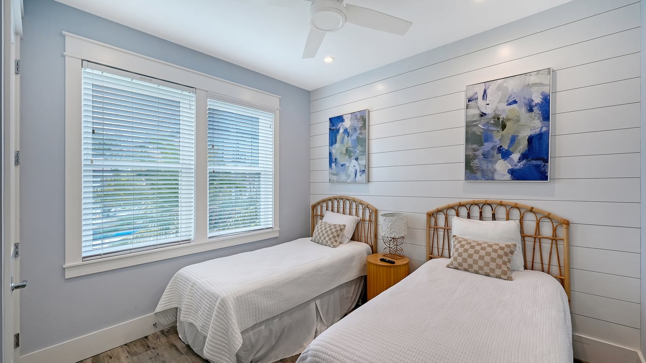 2206 Avenue A, Bradenton Beach, Florida