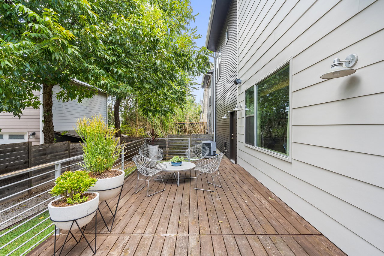 2105 Goodrich Ave #2