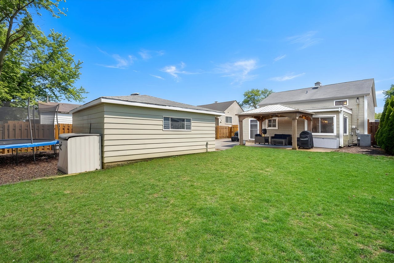 0S725 East St, Winfield IL – Updated Farmhouse with Charm, Space, and Location