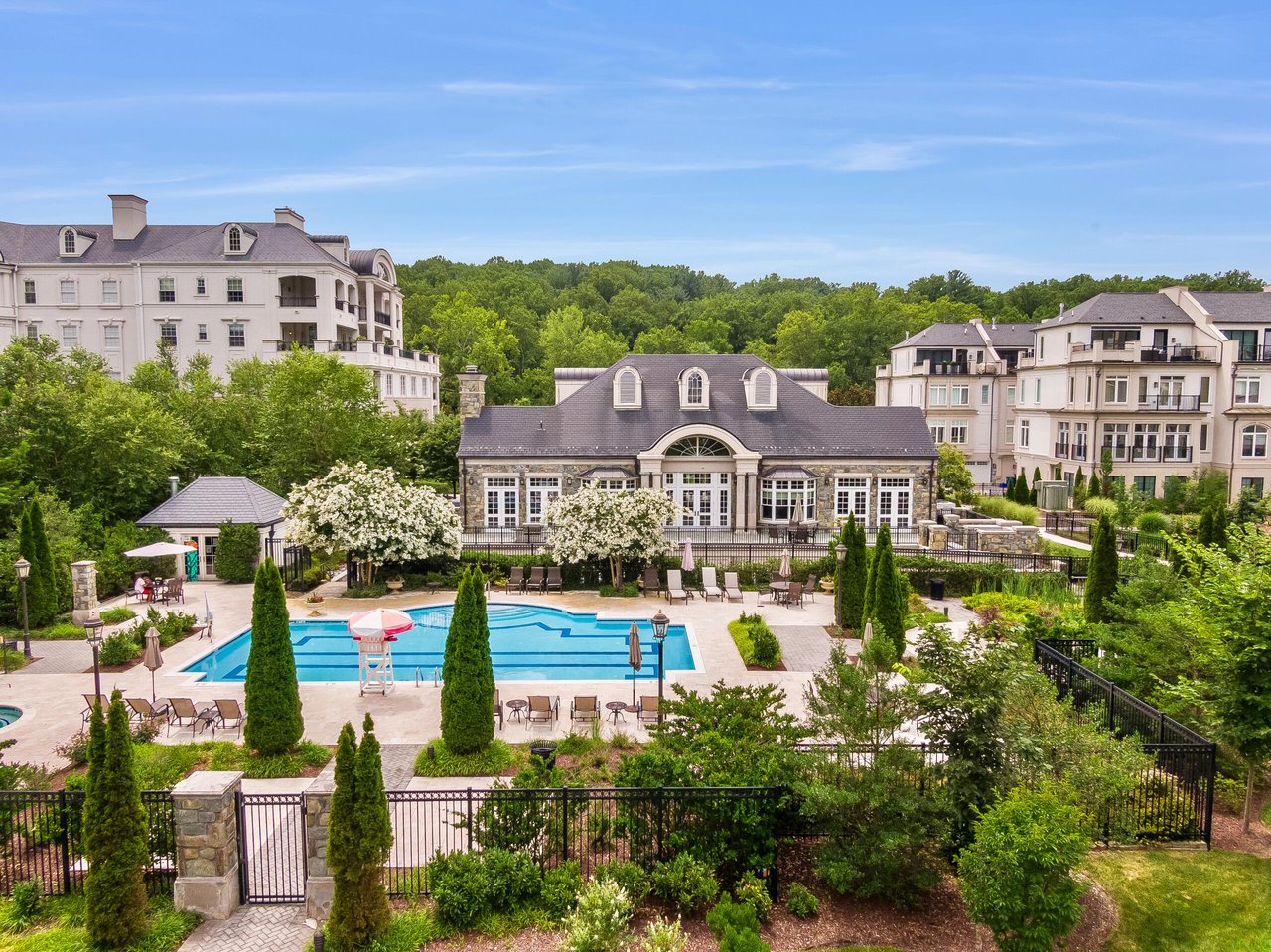 8189 River Rd, Bethesda MD 20817