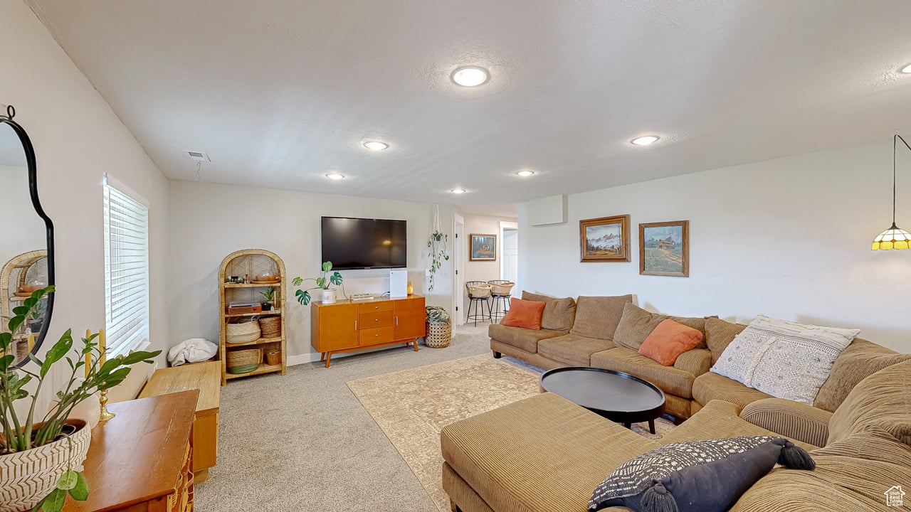 208 S 1030 E, Santaquin UT, 84665