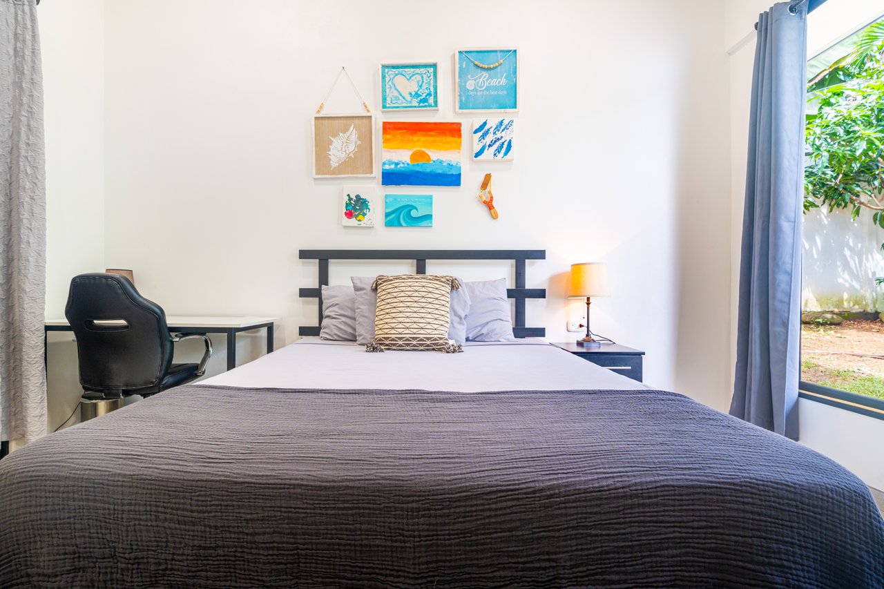 Modern 3 Bedroom Home - Walking distance to it all!