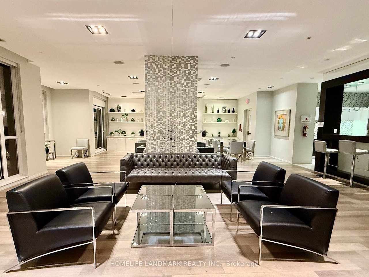 LAGO AT THE WATERFRONT 