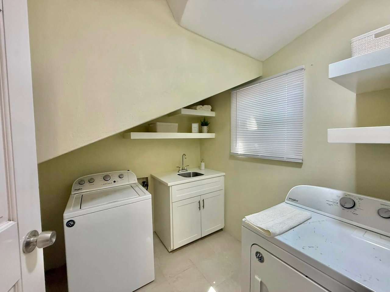 1149 George's Northside Standalone Home