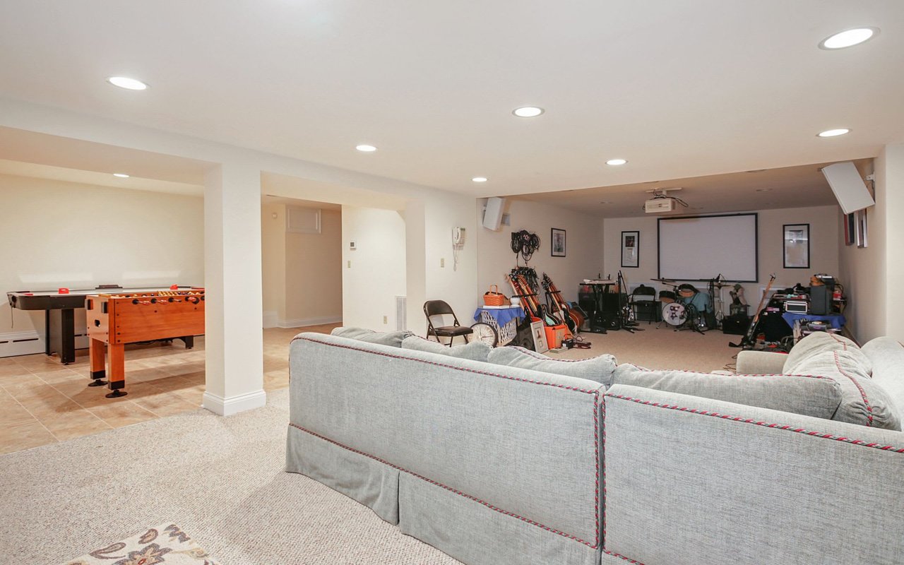 101 Golf Edge Dr 