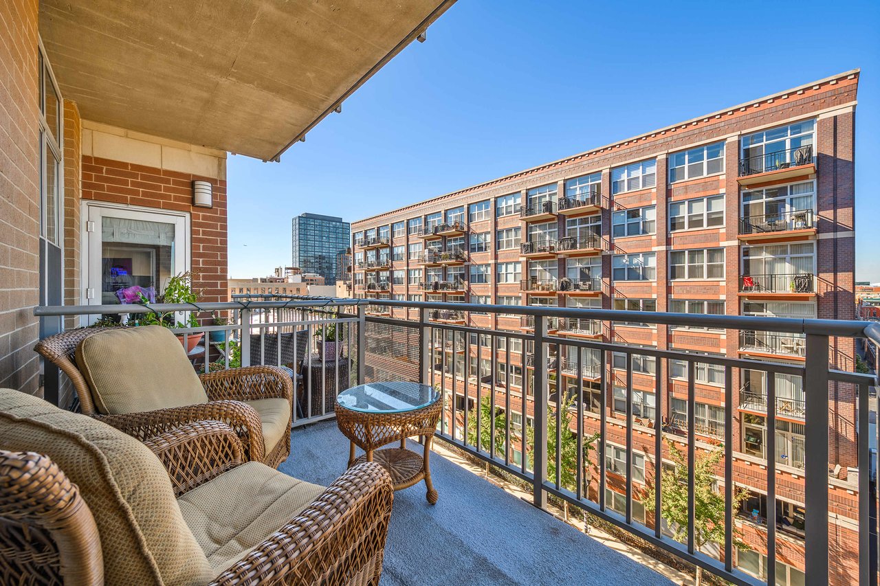 What can you get in Chicago's West Loop for under $450K?