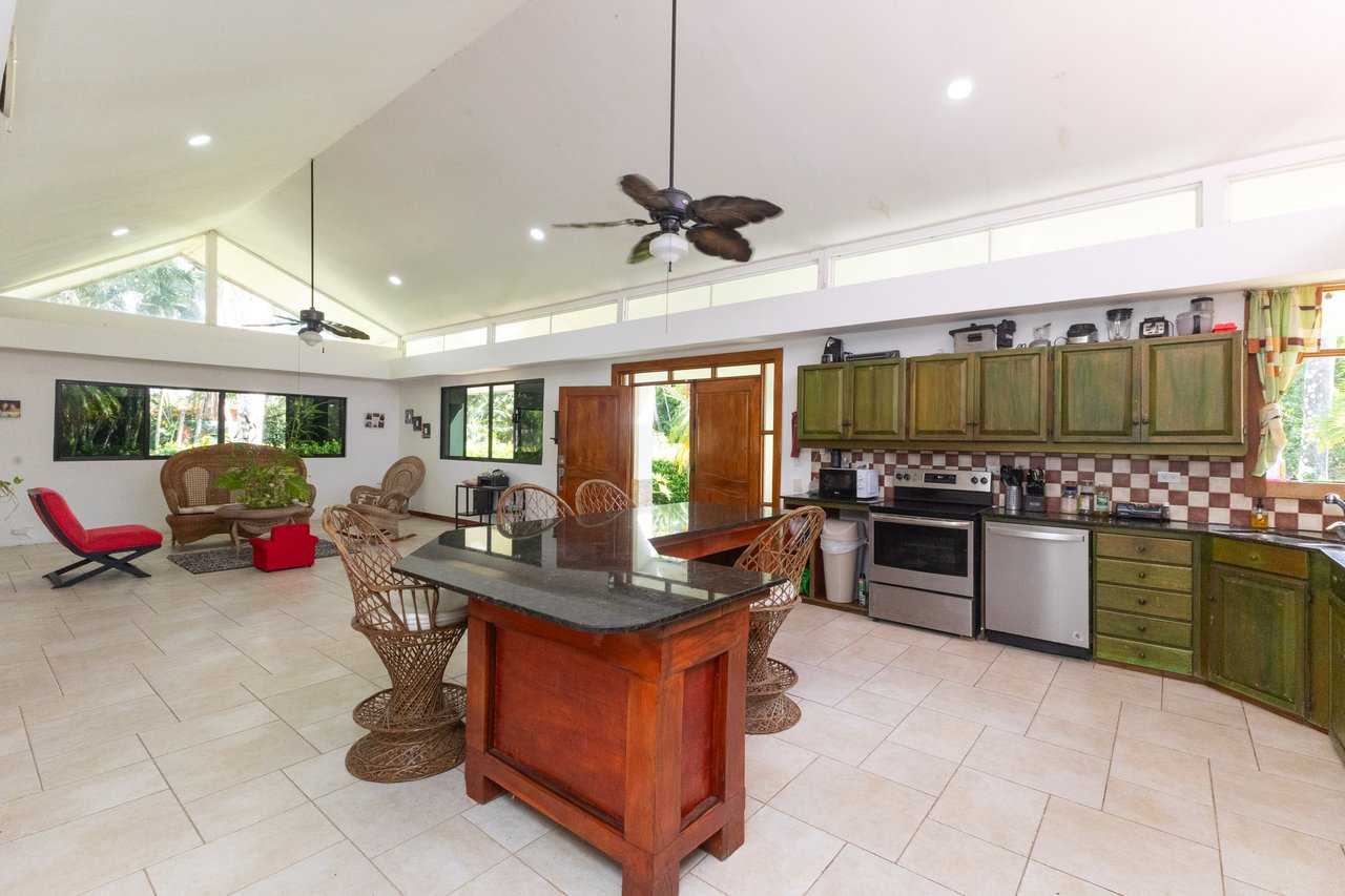 La Casona , 5 bdr estate
