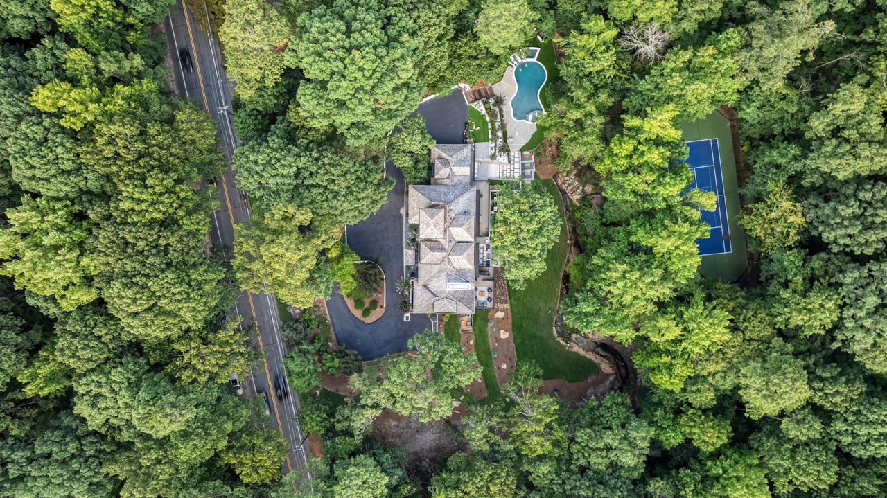 W Paces Ferry Drive