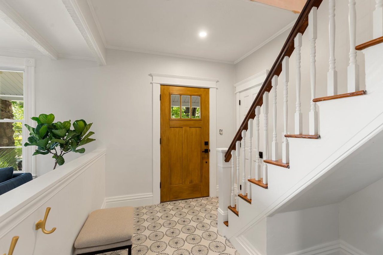 78 Forest St 
