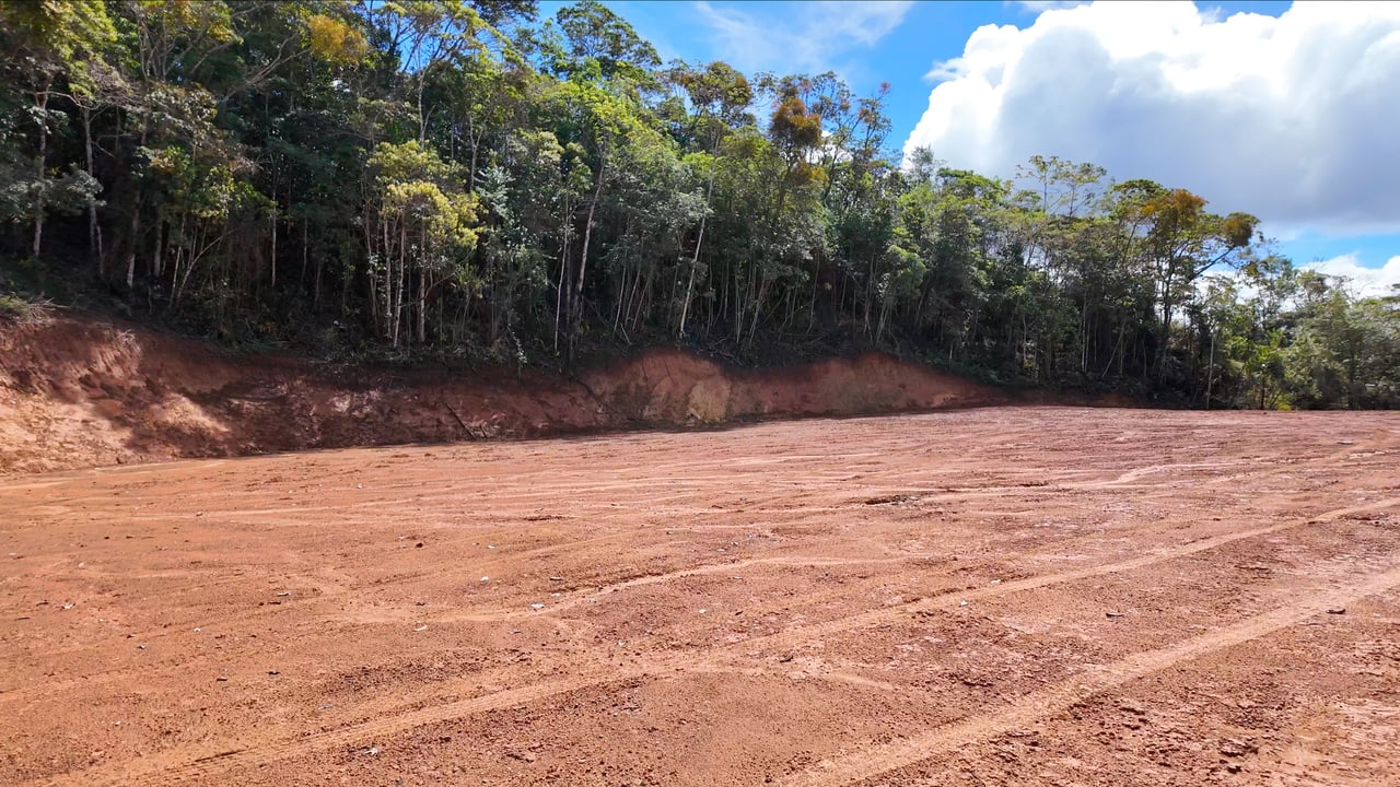 13 lot Land Development Opportunity with new waterfall view home-near San Isidro